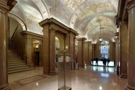 st louis city library website.